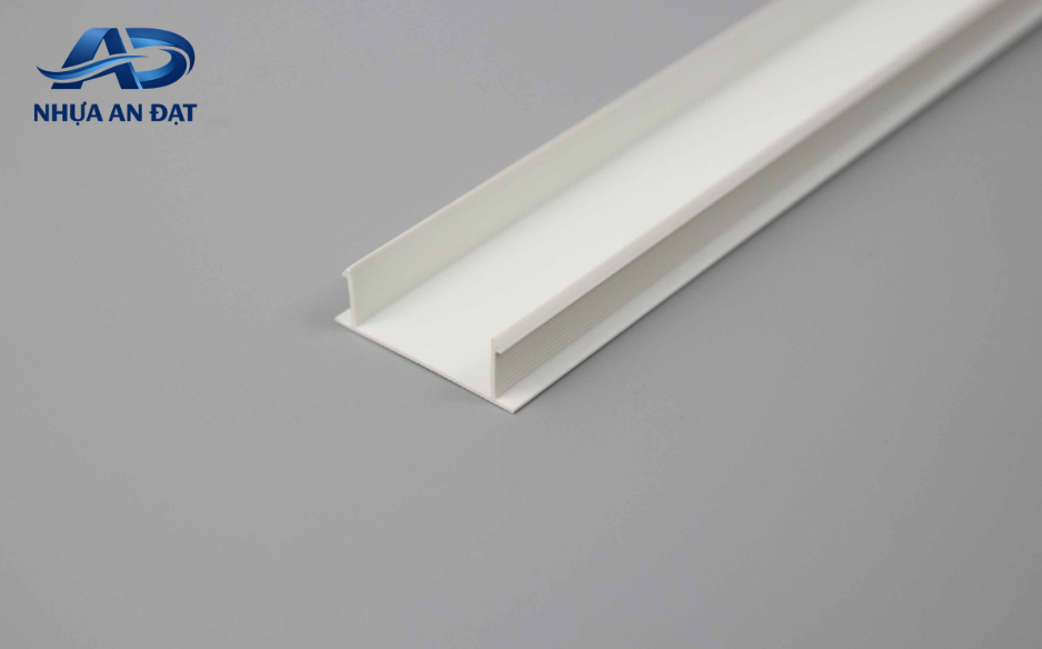 Hạt nhựa PVC cho nẹp, thanh profile cần lưu ý gì khi chọn?